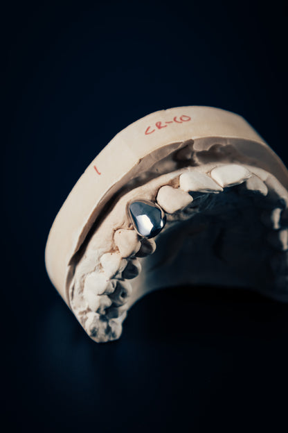 Chrome Grillz – Single Tooth