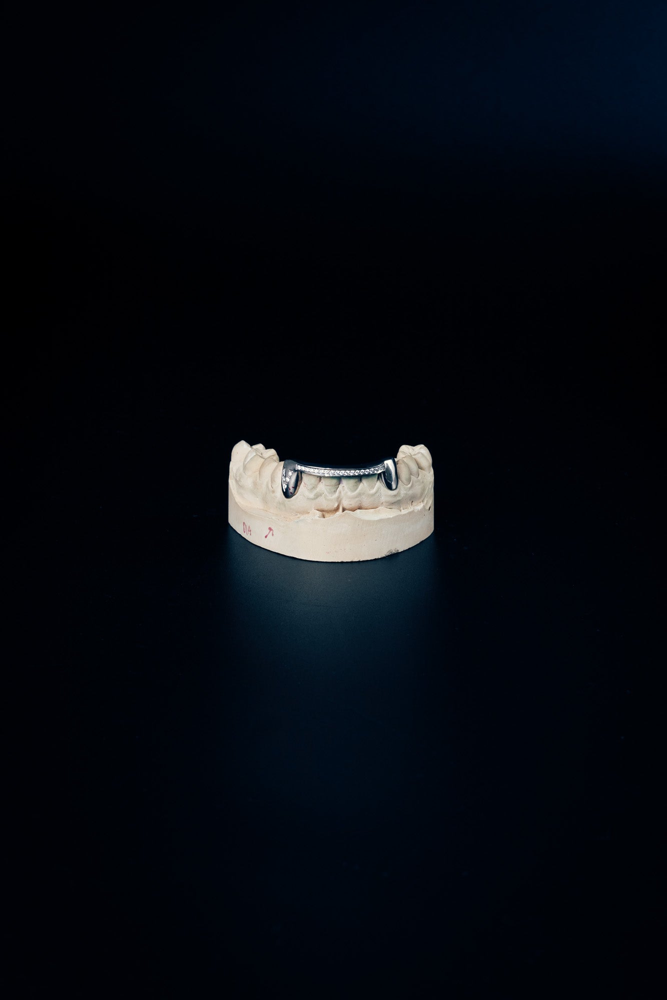 Diamond Bar / Letter